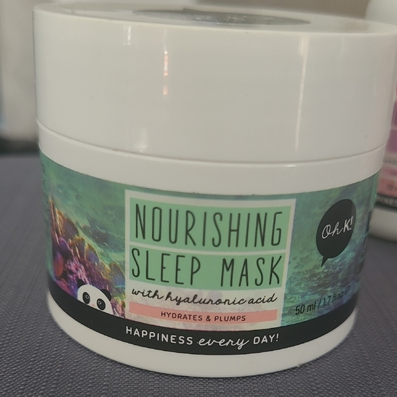 Oh K Illuminating Serum and Nourishing Sleep Mask Set. Used Perhaps Once - Picture 2 of 3